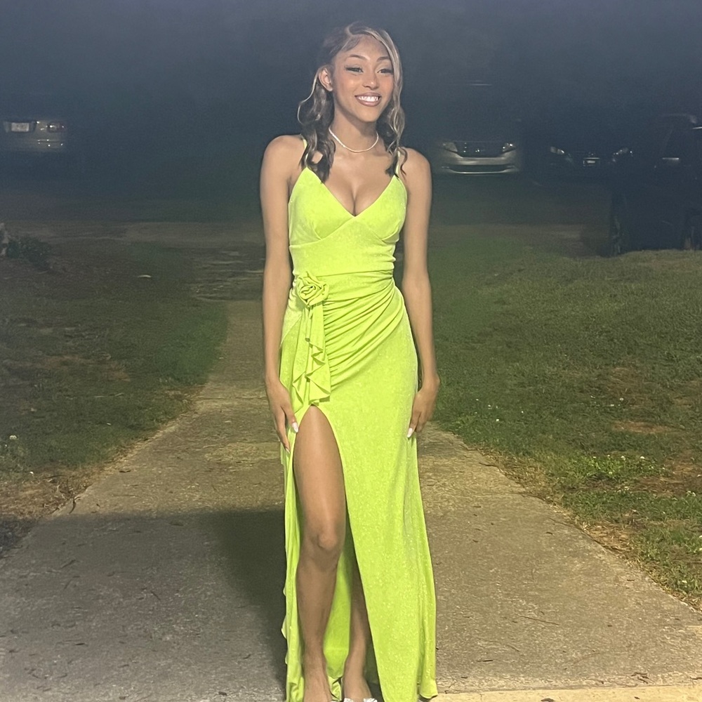 Elegant Lime Green Evening Dress
